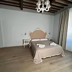 Bed & Breakfast La Perla Del Borgo 4*