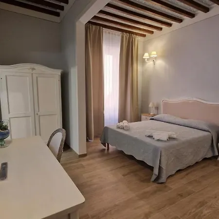 La Perla Del Borgo 피사