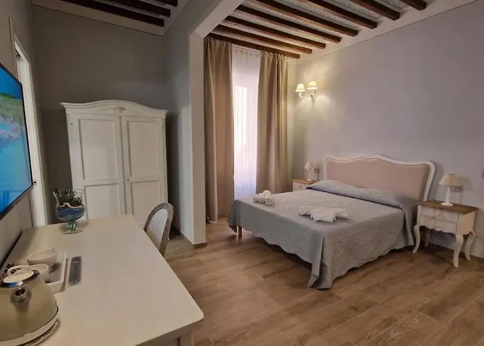 La Perla Del Borgo Pisa