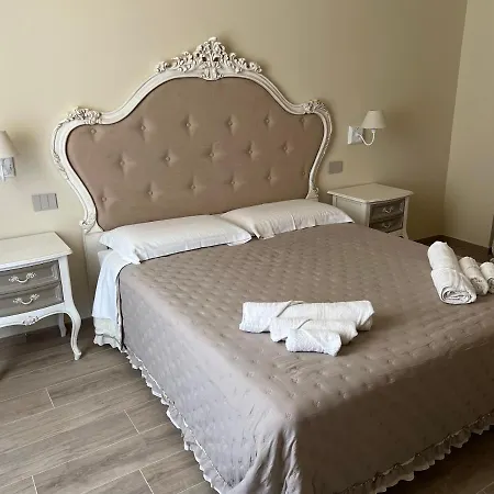 La Perla Del Borgo Alojamento de Acomodação e Pequeno-almoço